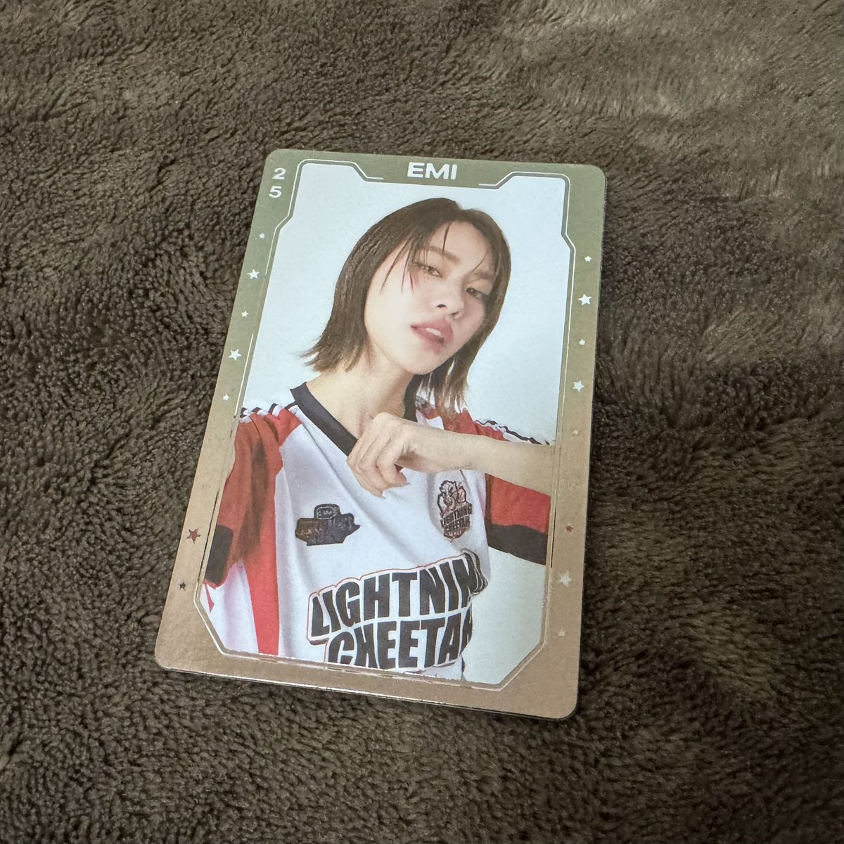 looovii_ Thanks for letting go Emi's secret card! Completed