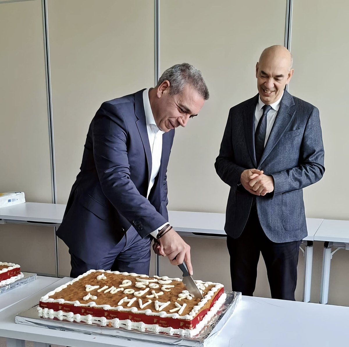 Γραφείο Επιτρόπου Επικοινωνιών tweet media