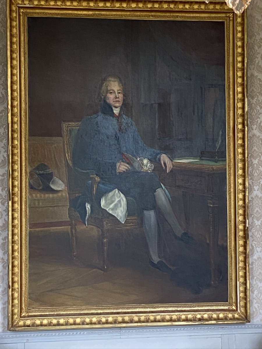 Ne donnons pas trop de leçons sur l’immanence du droit international, cercle vertueux qui serait notre seule force (avec les normes! ). 
Les anciens Talleyrand avaient sapé ce droit, en acceptant une notion US de « rules based international order », de fait le droit du plus fort.