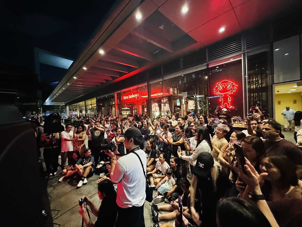 ForOneSingapore's tweet photo. 🌎 𝐀𝐕𝐀𝐈𝐋𝐀𝐁𝐋𝐄 𝐍𝐎𝐖: 𝟏𝐒𝐓.𝐎𝐍𝐄 𝐆𝐥𝐨𝐛𝐚𝐥 𝐅𝐚𝐧 𝐏𝐚𝐜𝐤𝐚𝐠𝐞 𝐒𝐢𝐧𝐠𝐚𝐩𝐨𝐫𝐞 🇸🇬 

🎟️ https://t.co/KQWKfE5mQQ

#1STONE #1STONEGlobalFanPackage
#1STONE_UNAAsiaTour
#1STONE_UNAAsiaTourSingapore https://t.co/3DH6x9oK3z