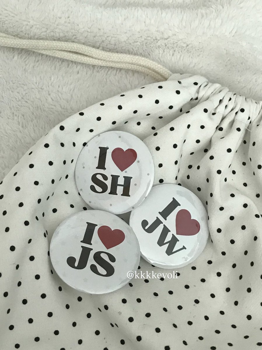 kkkkevoli's tweet image. 집에 핀뱃지가 조금 있어서 엔진분들께 나누어드리고자 이벤트를 열게 되었습니두♡

◌ 𓂂 𓈒
#rt 추첨을 통해 1분께 원하는 핀뱃지 2개씩 보내드리겠습니다! 
#follow 하신분들은 +1 총 3개 보내드릴게요☆
◌ 𓂂 𓈒

♡ 많은관심부탁드려요♡
타래) 지금 제작중인 도안들도 있으니까 많관부!
참저삭