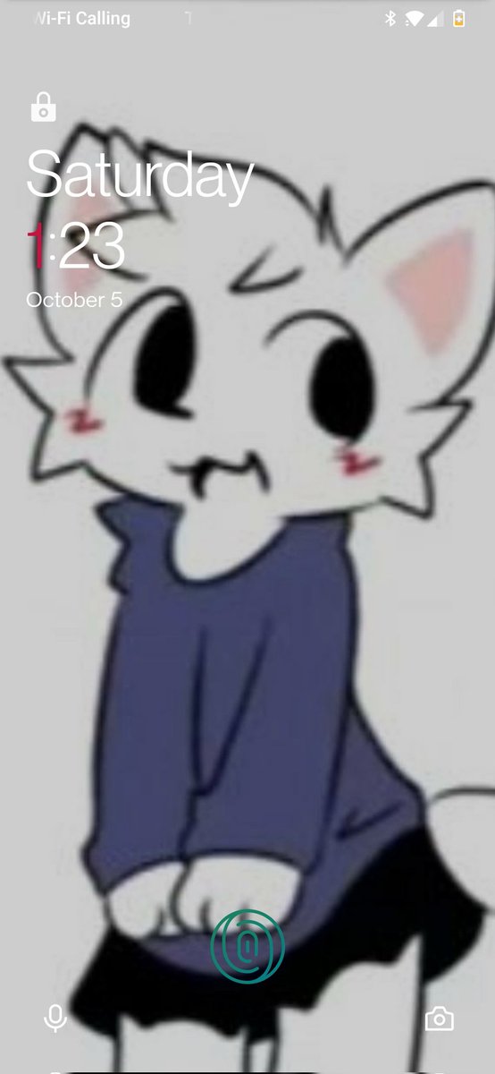 i would so change my lock screen to this, but that would mean removing the one i've had set since i got my phone and is the first ever image in my gallery.
decisions, decisions...