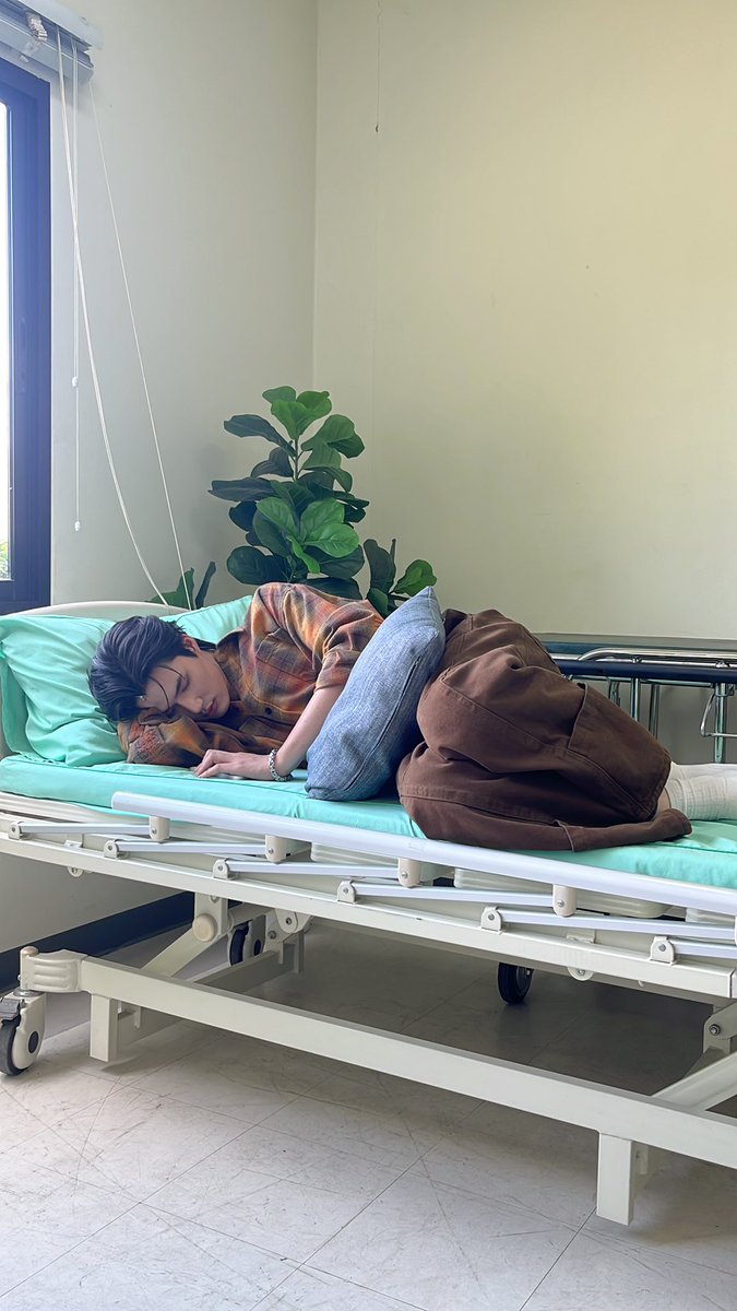 eyeamball tweet media