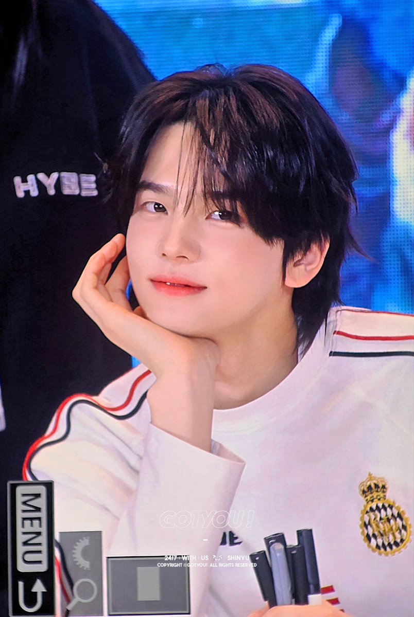 to____us's tweet image. cantikkuuu yang paling cantik