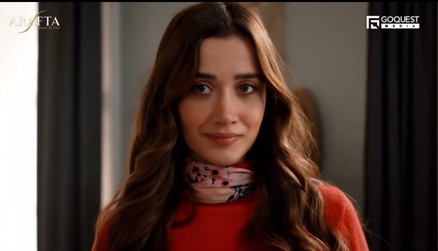 #Arafta • #MerTeş
Hâlâ dünkü bölümlerde takılı kaldım, ne kadar harika ve etkileyiciydiler. Pazartesi ne zaman gelecek?
Ateş’in karısına deli gibi âşık olduğunu biliyordum ama bu kadar büyük bir şekilde olduğunu tahmin etmemiştim.
🤯🙄