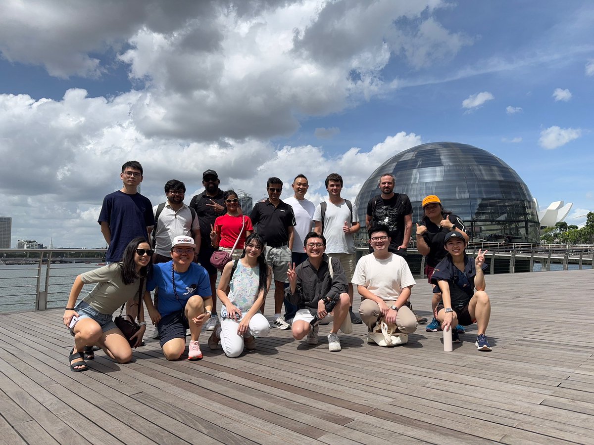 Q. Meiyi tweet media