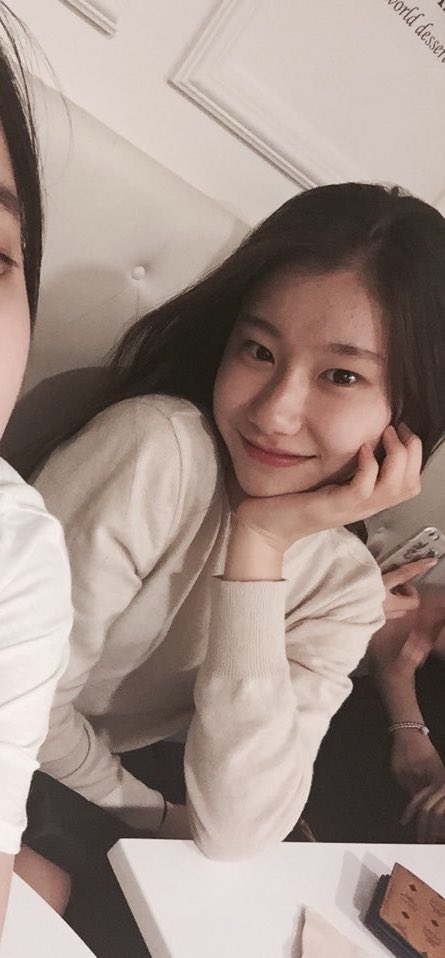 CHAERYEONG BASE tweet media