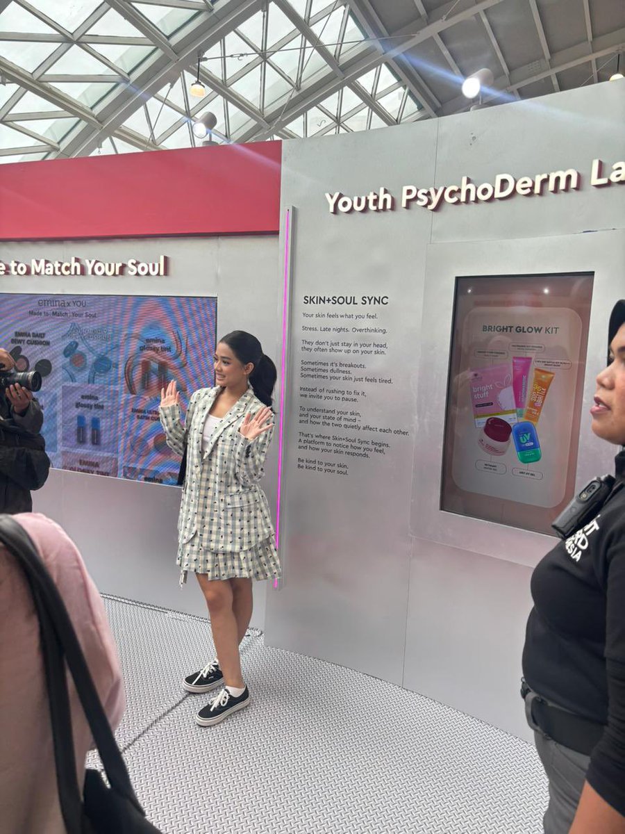 BST_ParagonCorp's tweet image. AAAAAAA AQEELAAAAA 😭😍

#BeautyScienceTech #OfficialBST #BST2026