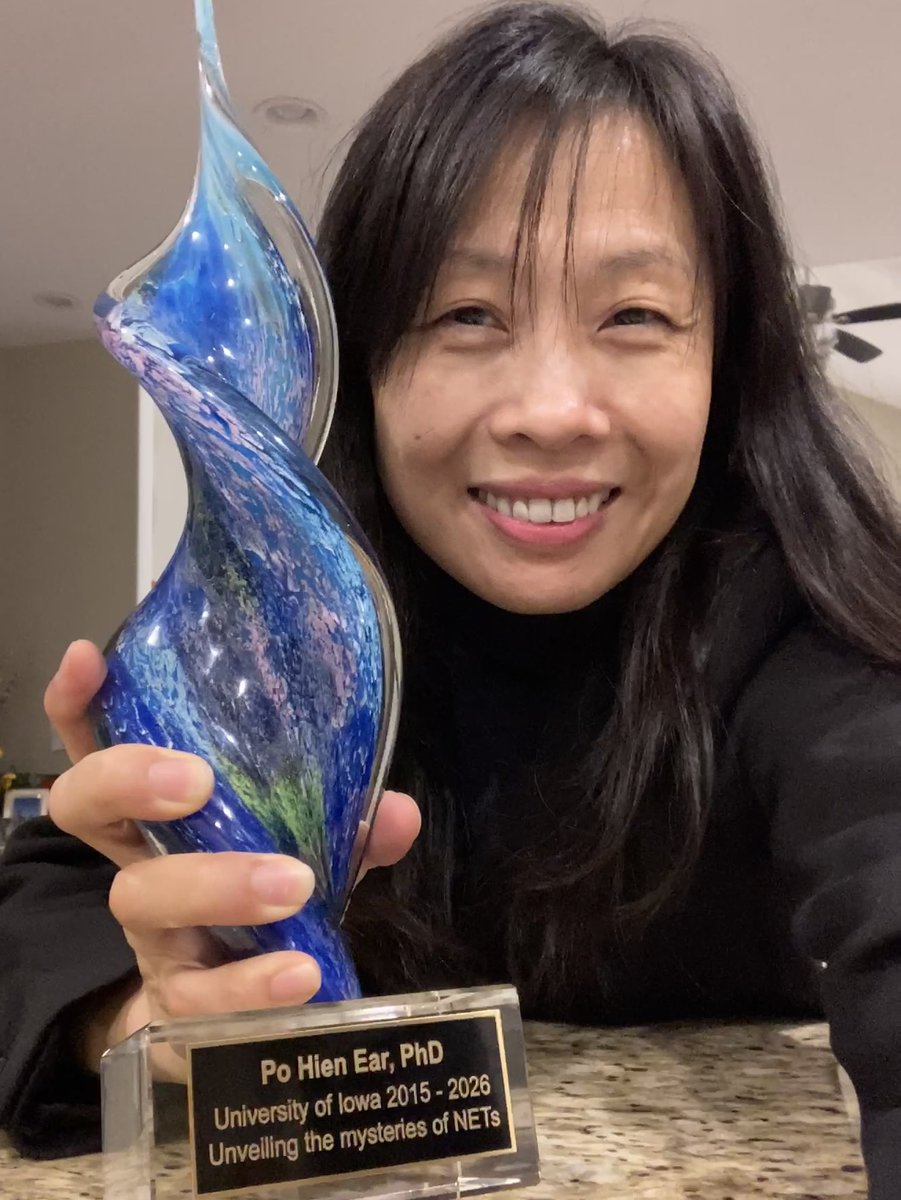 PoHienEar's tweet photo. Itβs my first time receiving something this beautiful!π
Thank you so much Dr Jim Howe @UIowa_Surgery @UIowaCancer for the opportunity to be part of #UIowaNETspore
I will continue to grow our collaboration @WinshipAtEmory
Improving NET therapies
Making Drs Sue&Tom Odo proud https://t.co/M1x4Rvh3u1