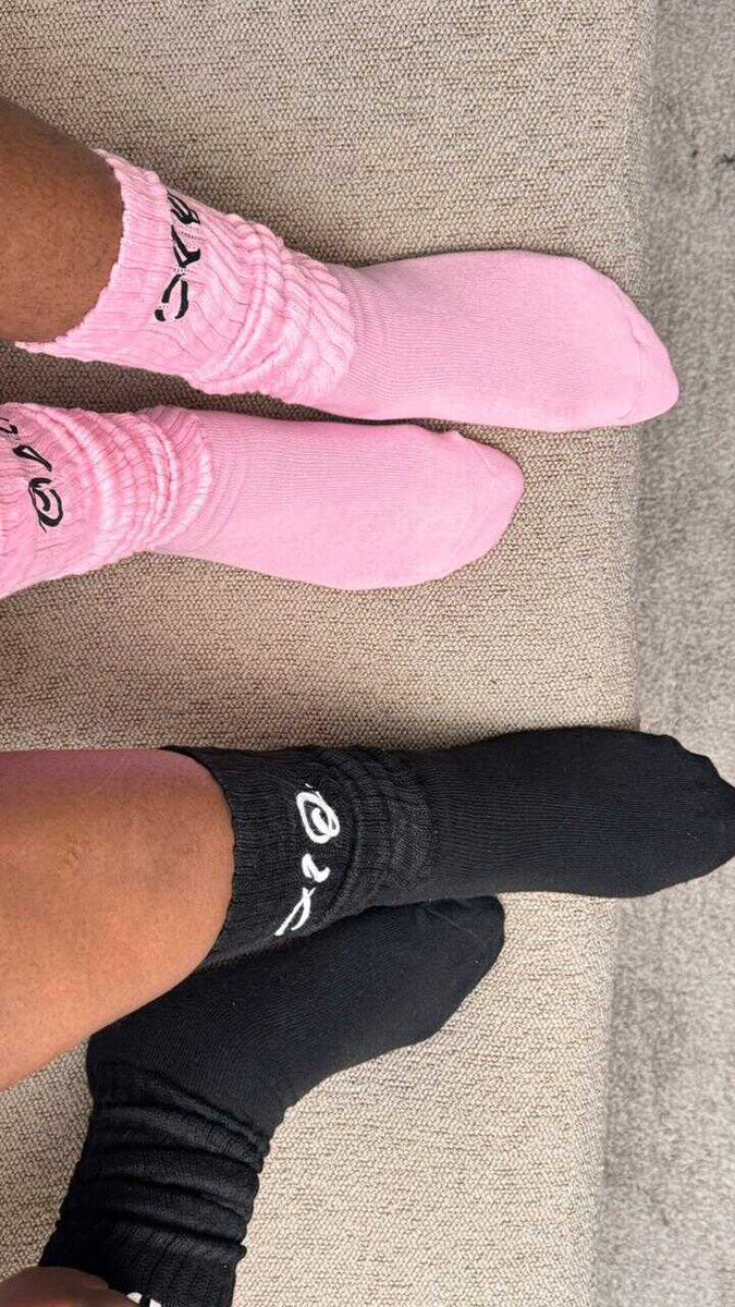 New merch.✨New era💫shop now🥳

AoMood new babies are officially on the website🔥 

aomood.co.za and happy shopping 🥳🔥