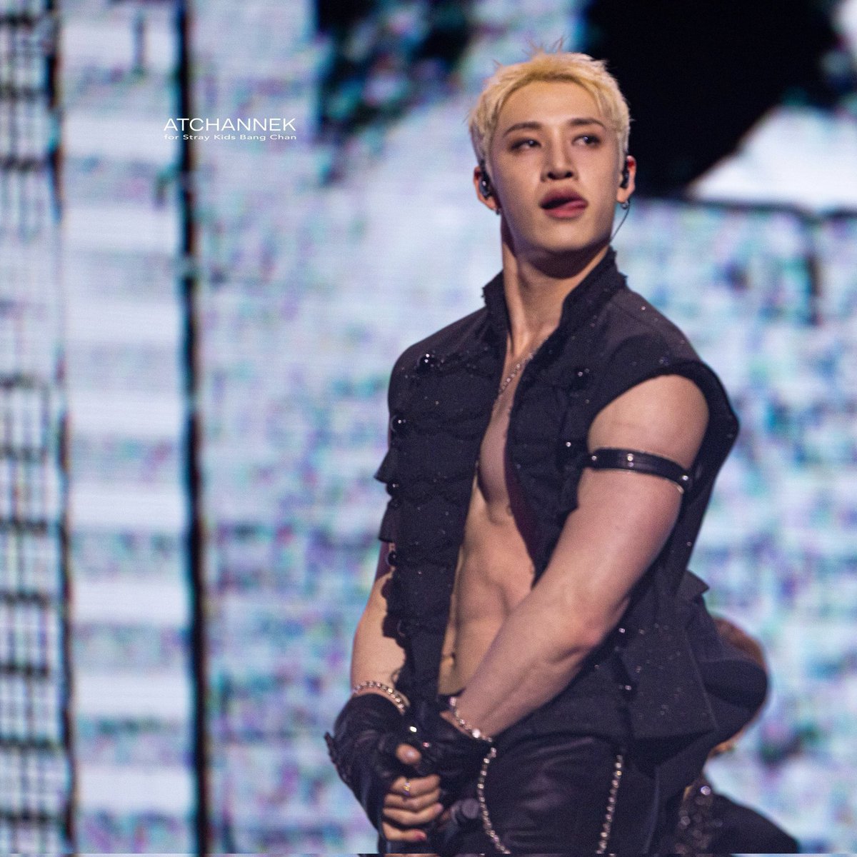 gnabnahcpics's tweet image. CHRISTOPHER BANG CHAN OKAY