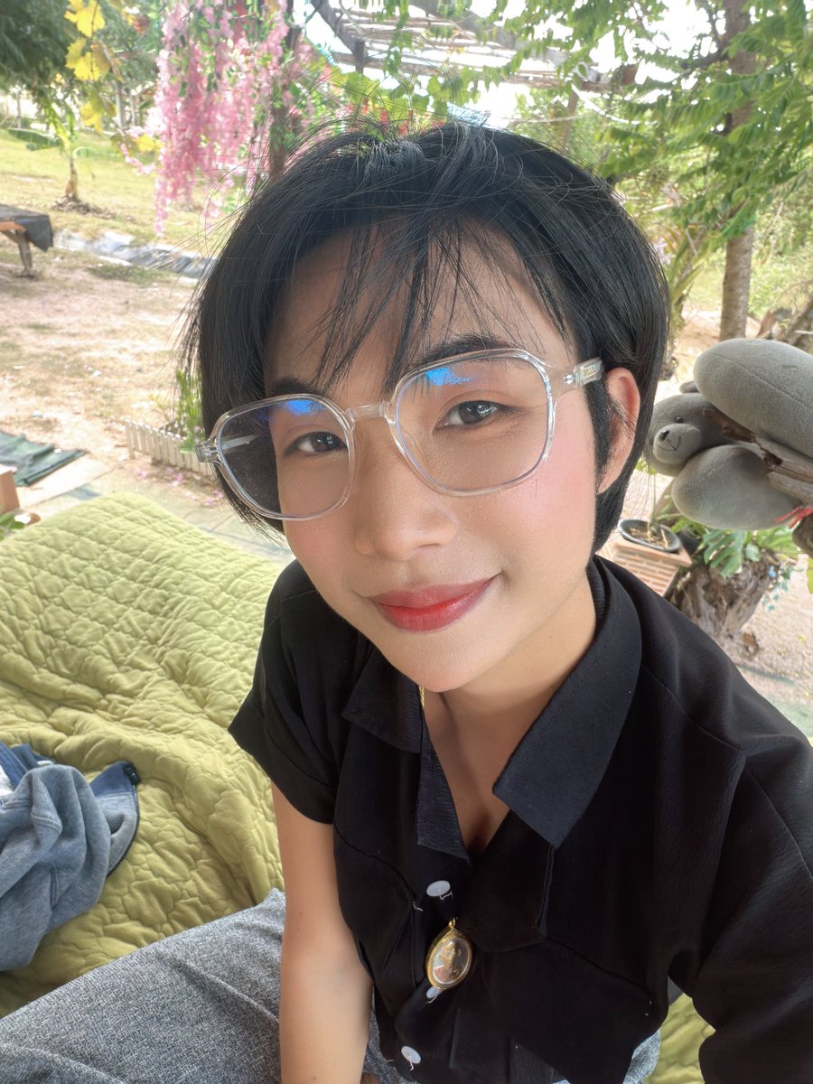 ผมสั่นแล้วเทอจะรักไหม 
#สาวสอง #กาฬสินธุ์ #ยางตลาด #เขื่อนลำปาว #มมส #สารคาม