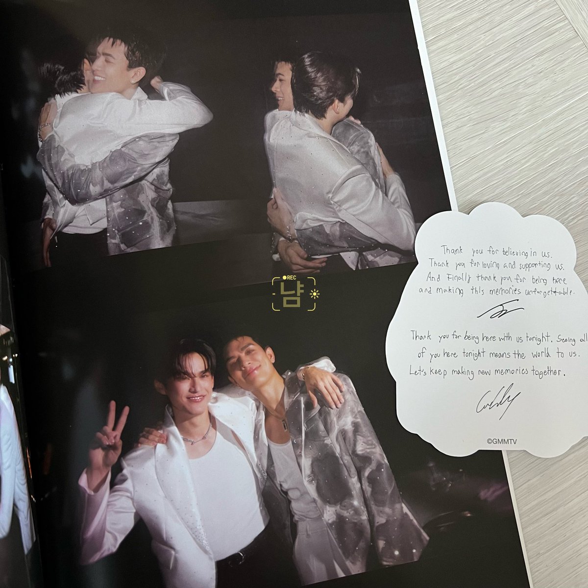 blumibakeri's tweet image. NO ONE TALK TO ME RN PLS IM HAVING A RUSH OF EMOTIONS SEEING THIS 🥲😭🥲😭

#JossGawin #จอสกวิน #JossGawinFancon