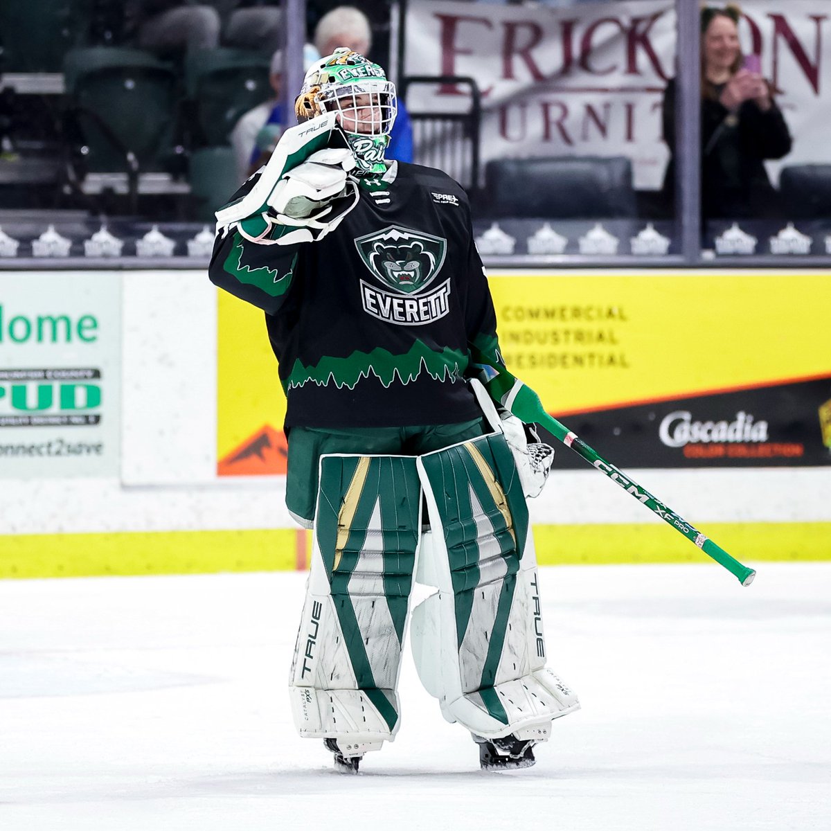 WHLsilvertips's tweet photo. 👋 Raiden LeWall. That's the tweet. #GreenMeansGO https://t.co/3SE0m8iMLW