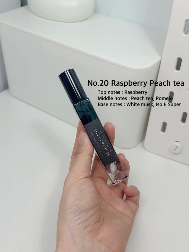 aispdiary's tweet photo. ลองซื้อลองขำๆ แต่ไม่ขำ หอมมากกก ติดทน! น้ำหอมแบรนด์ไทย DIFF extrait de parfum เราปรึกษาแอดมินว่าชอบกลิ่นประมาณนี้นะ ช่วยเลือกหน่อย แล้วได้มาคือถูกจริตมาก

✨ No.20 Raspberry Peach tea
ชนะเลิศมากก หอมถูกใจมาก รีเควสไปว่าชอบกลิ่นแนวซูกัส ขนมๆ เป๊ะ! ไม่ใช่กลิ่นซูกัสแบบน้ำหอมถูกๆ นะ เป็นกลิ่น raspberry ที่หอมผลไม้ ไม่เลี่ยน ไม่ตีกับกลิ่นเหงื่อ แกคือมันหอมจริงงง 
: https://t.co/z9qFBfKN2P

✨ No.94 May Rose Vanilla
ไอเลิฟน้ำหอมกลิ่นวนิลลา หอม หวาน แต่ไม่เลี่ยน ไม่ใช่วนิลาจ๋าแบบกลิ่นขนม แต่เป็นวนิลาที่ดูสุภาพ ฉีดออกงานได้เลย ฮือออ คิดได้ไง หอมขนาดนี้
: https://t.co/IB6l9DlnZw

#ใช้จริงรีวิวจริง #ใช้ดีบอกต่อ