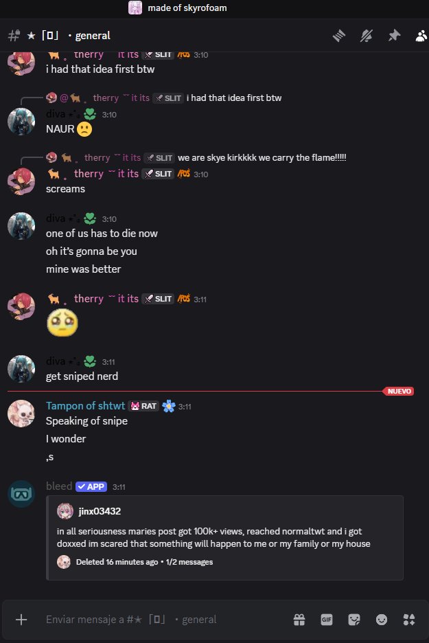 grlsdonttcry's tweet photo. And boom proof it's her skye maybe dont be a pedo 😭😭 https://t.co/s167zD6vx0