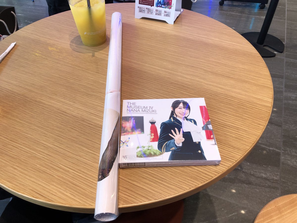 東京会場限定25周年記念ポスターが欲しくて購入✨ #水樹奈々 #LIVE_VISION