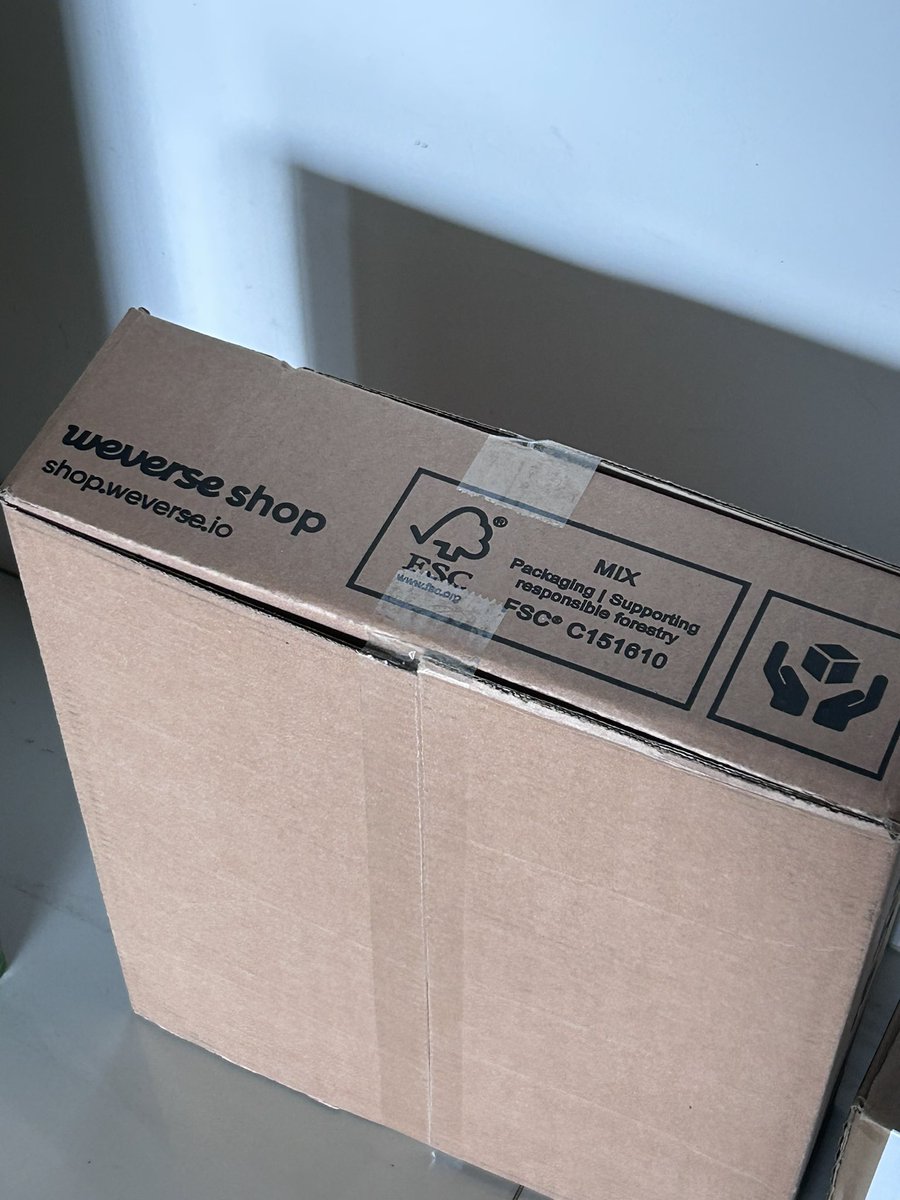 unboxing type v soon! (it’s such a huge box wow)