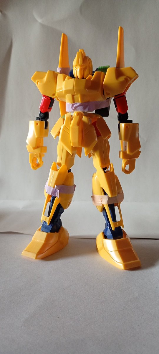 data_92's tweet photo. #旧キット
百式に戦闘フィギュア移植しての仮組み https://t.co/CdAo120eZc