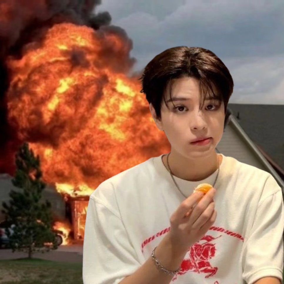 seungmin being anti ai, anti capitalist,
anti saesang, anti jyp my goat he will be the one to save stayville