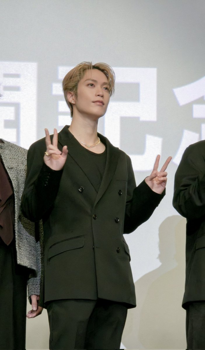 下からのアングルでもかわいい🐱 #BATTLEOFTOKYO