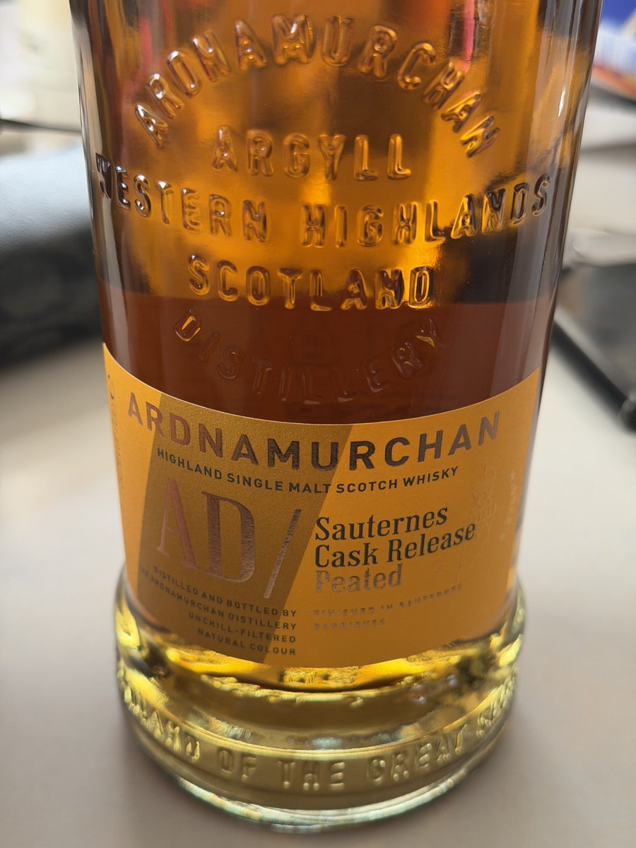 今回買ったウイスキーはアードナムルッカンソーテルヌカスクリリース