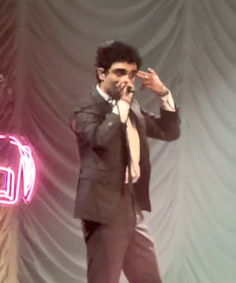 “del water gap preformed steal my girl tonight in new york”