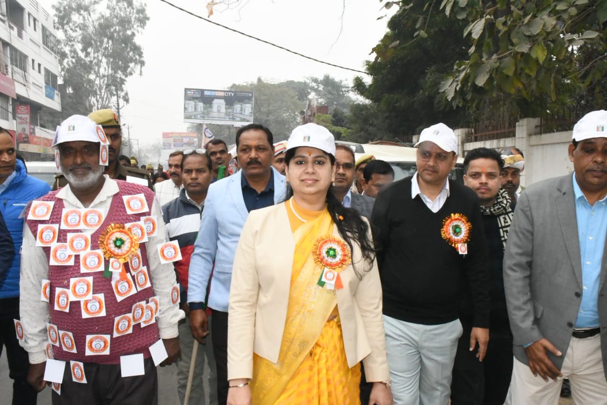 DM Deoria tweet media