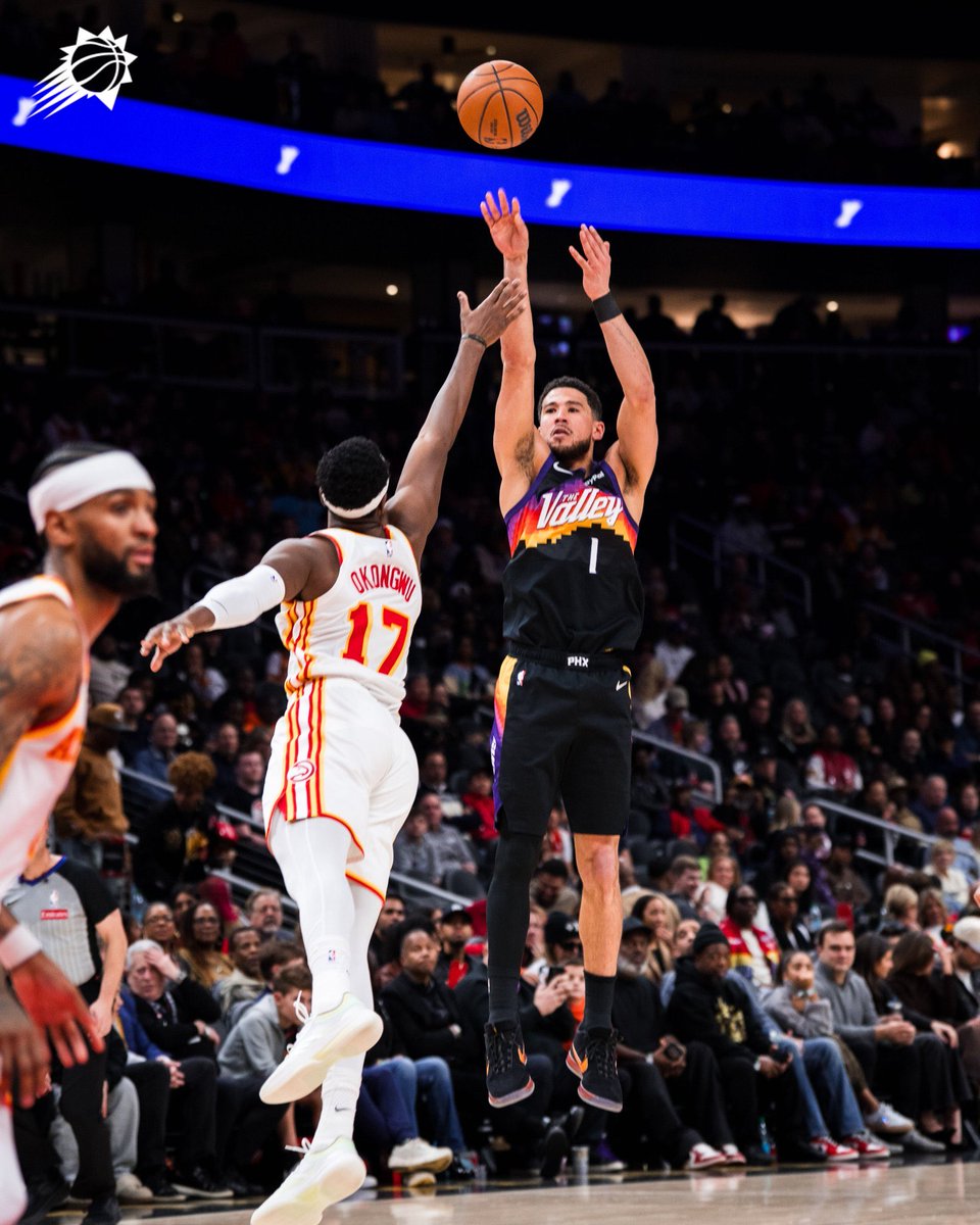 PrimeDBook's tweet image. I saw reviews of people hating the new Book 2 material when they released. This is the second time he got injured in them…