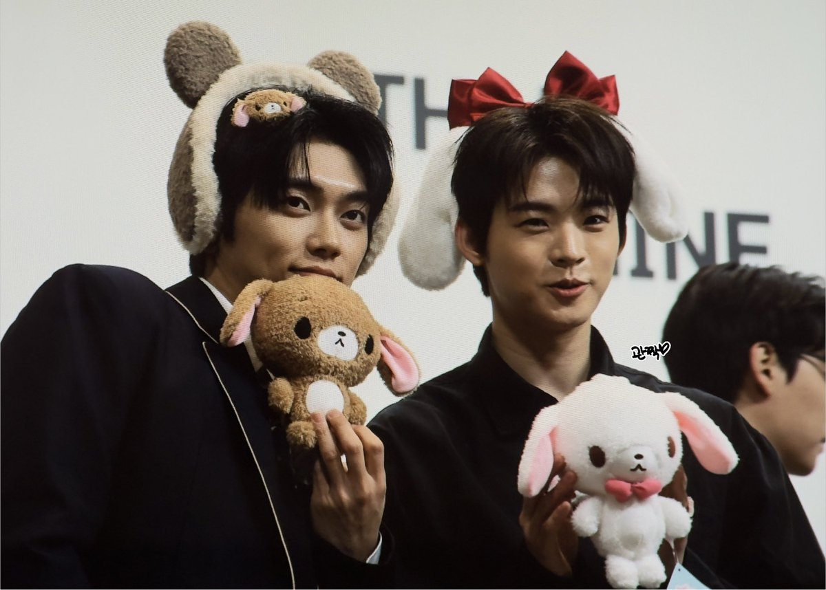 layincoffin_'s tweet image. 260124 #민균 #효진 #냥구 #냥노루 
안녕히 계세요 여러분.........................