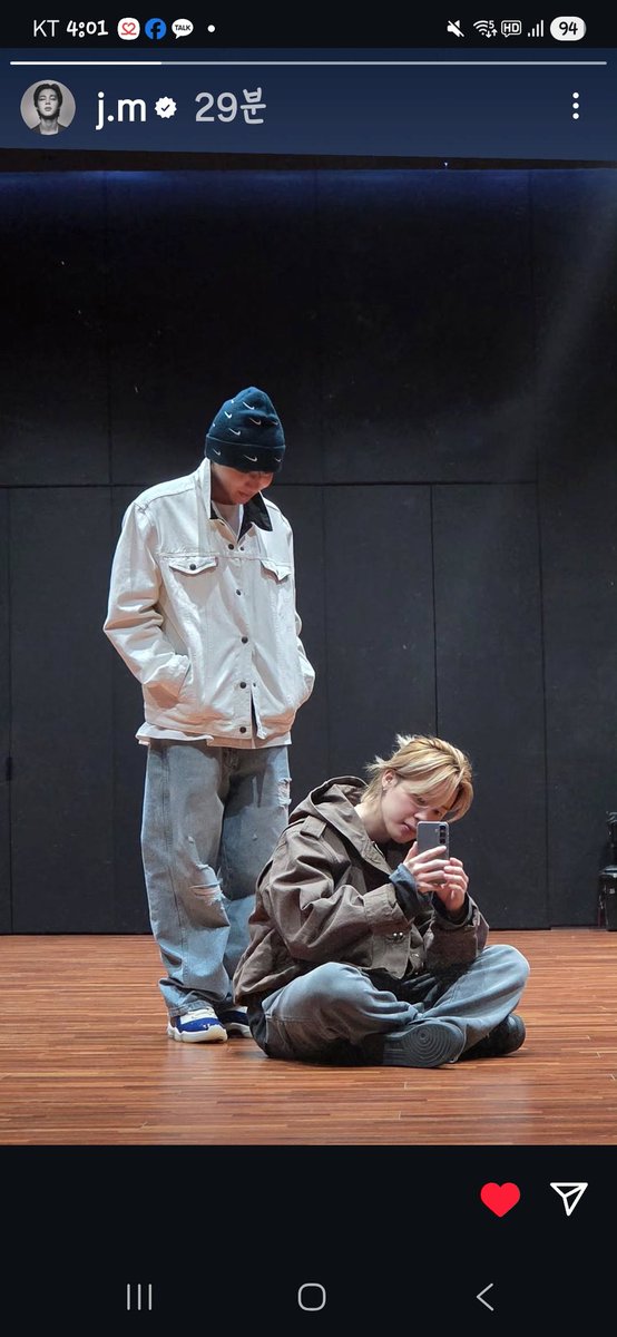 우리지민이왔네
아웅이뽀😘😘😍😍😍

#JIMIN #지민 #PARKJIMIN
WE LOVE YOU JIMIN 
JIMIN JIMIN