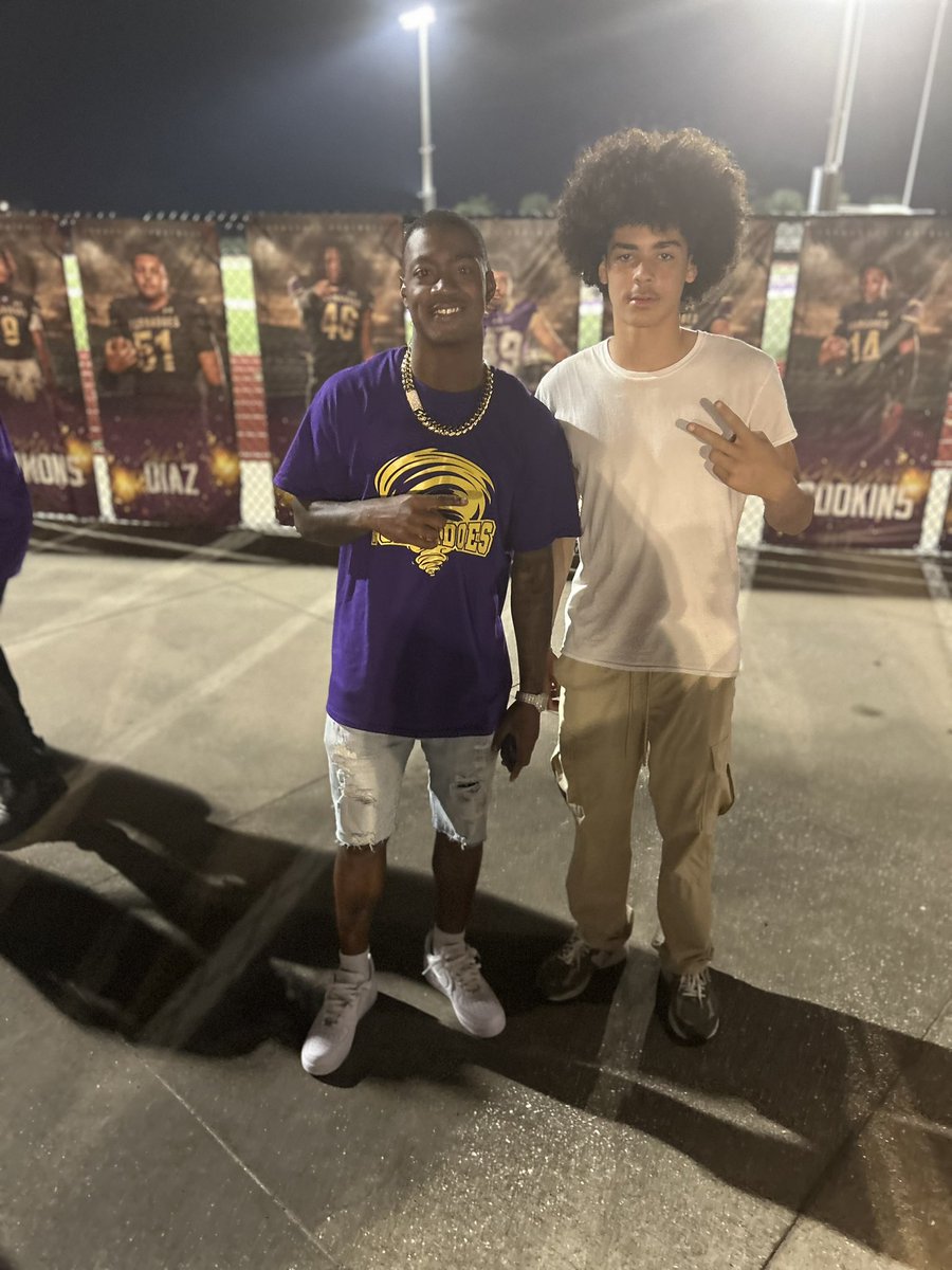 Jayvian Hoffmann tweet media