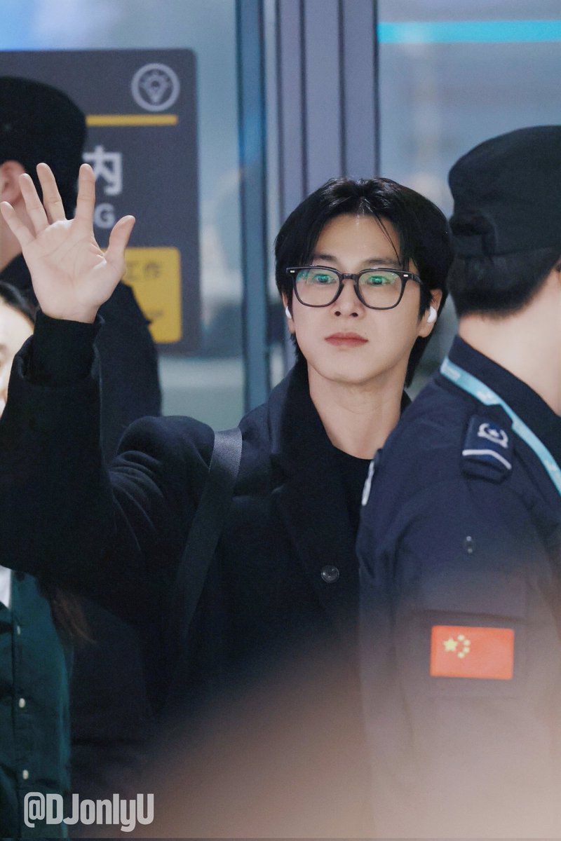 260124 HGH🛬

preview

#유노윤호 #정윤호 #YUNHO #CHUNGYUNHO #UKNOW #ユノ #ユンホ #Stretch #UKNOW_Stretch #IKNOW #UKNOW_IKNOW