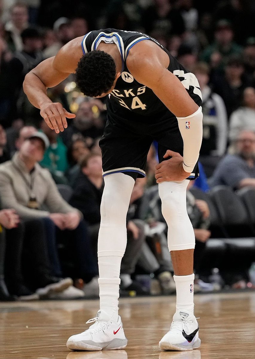 nba players wearing zoom freak 2