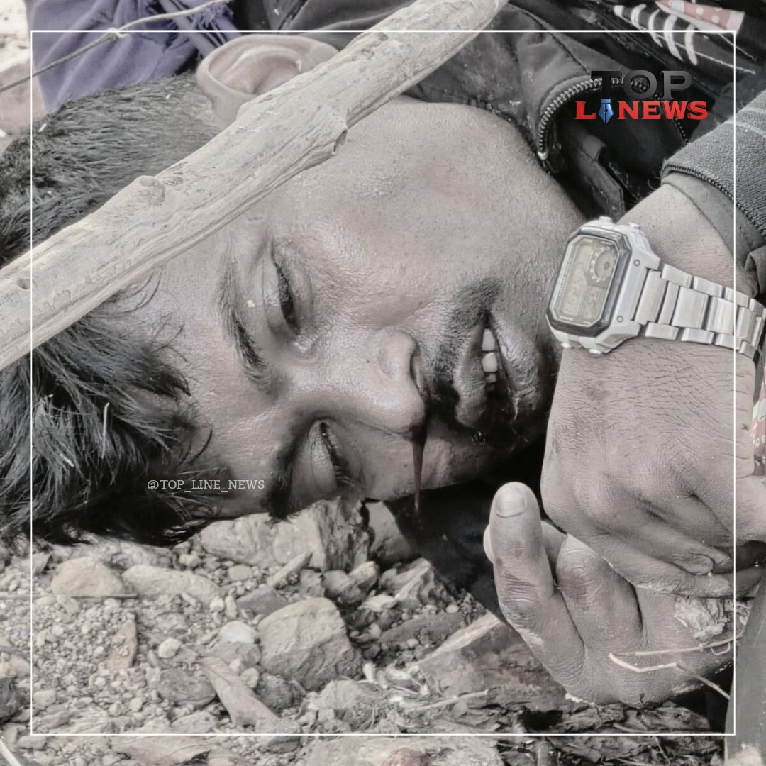 चाईबासा - नक्सलियों और सुरक्षाबलों के बीच मुठभेड़ लगातार जारी है. जंगल के भीतर रुक-रुक कर हो रही गोलीबारी से पूरे इलाके में दहशत का माहौल बना हुआ है. यह मुठभेड़ उसी क्षेत्र के आसपास हो रही है, जहां एक दिन पहले छोटानागरा थाना क्षेत्र में सुरक्षाबलों ने एक बड़ी कार्रवाई करते हुए।