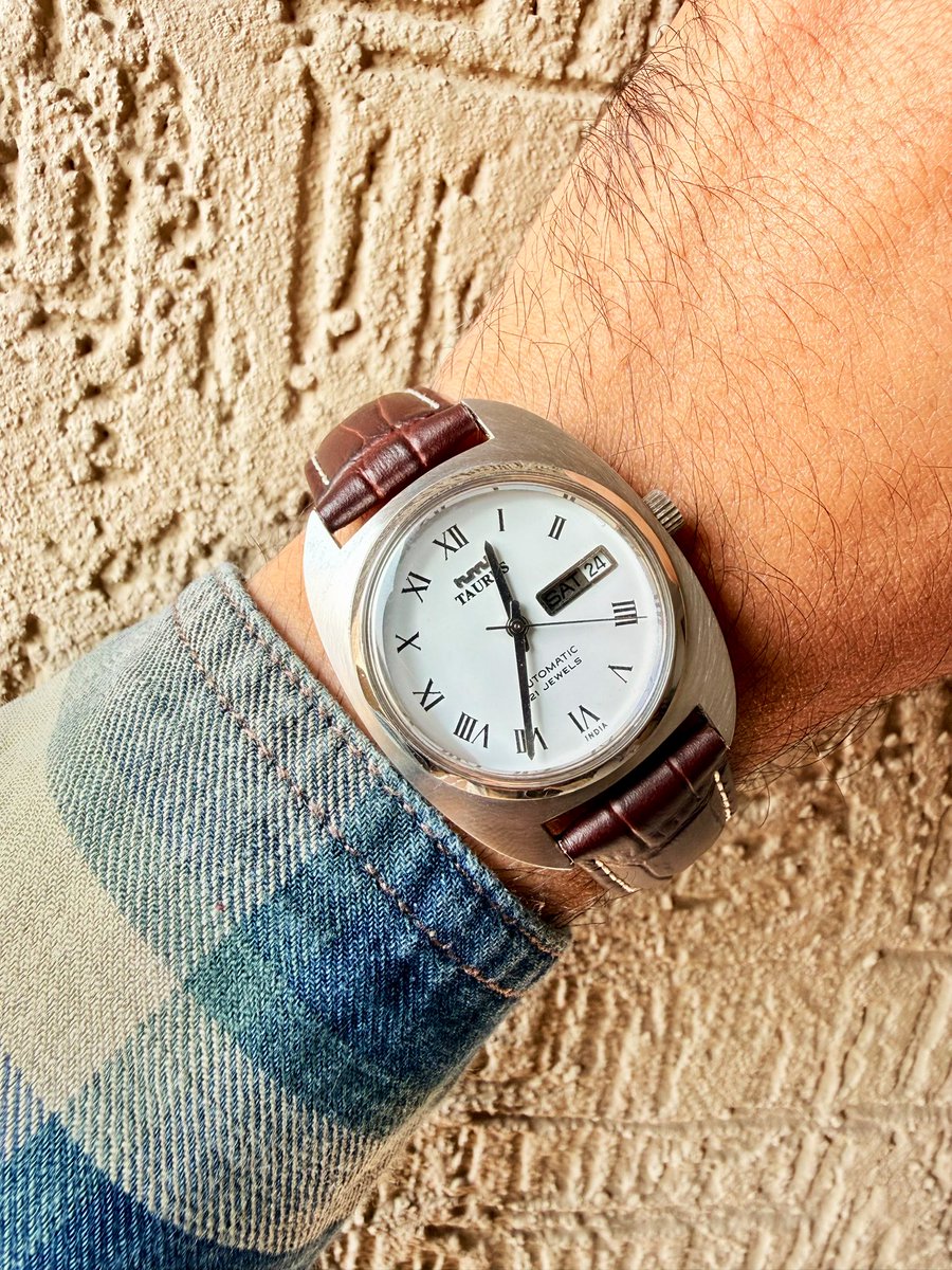 UrvishDave1's tweet photo. HMT Taurus. Roman numerals, day-date symmetry, honest automatic heart.
No hype, no noise….just time done right
#wotd #hmtwatch https://t.co/uLW0VFXEds