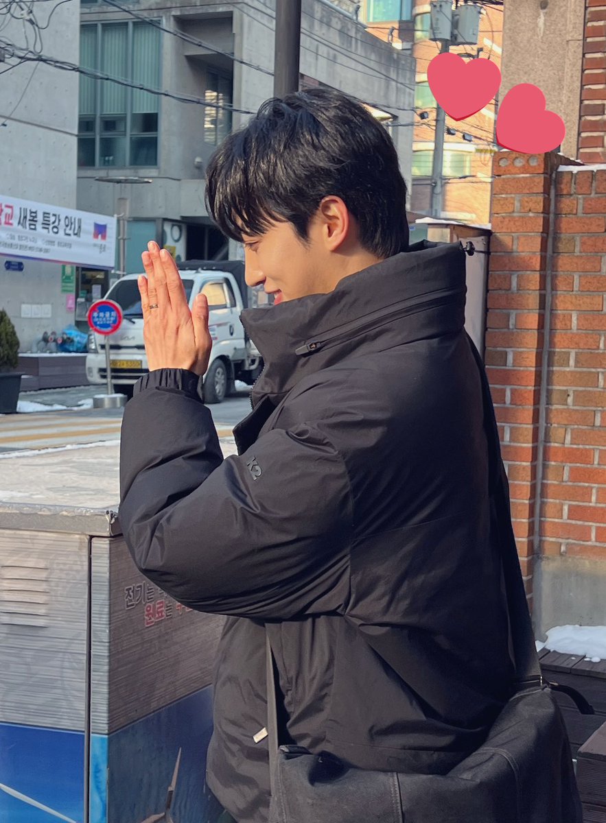kkoya519's tweet photo. 오랜만에 예인이도 보고 즐거운 서울상경😊 https://t.co/JCwwBGT05R