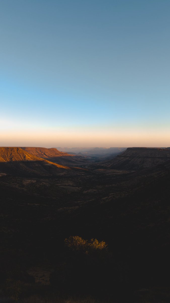 DylanCalluy's tweet image. Presets for iPhone photography are dropping next week.

Make sure to add yourself to the list to get notified. Link in profile.

It will a pack of 3 color and 3 monochrome presets.