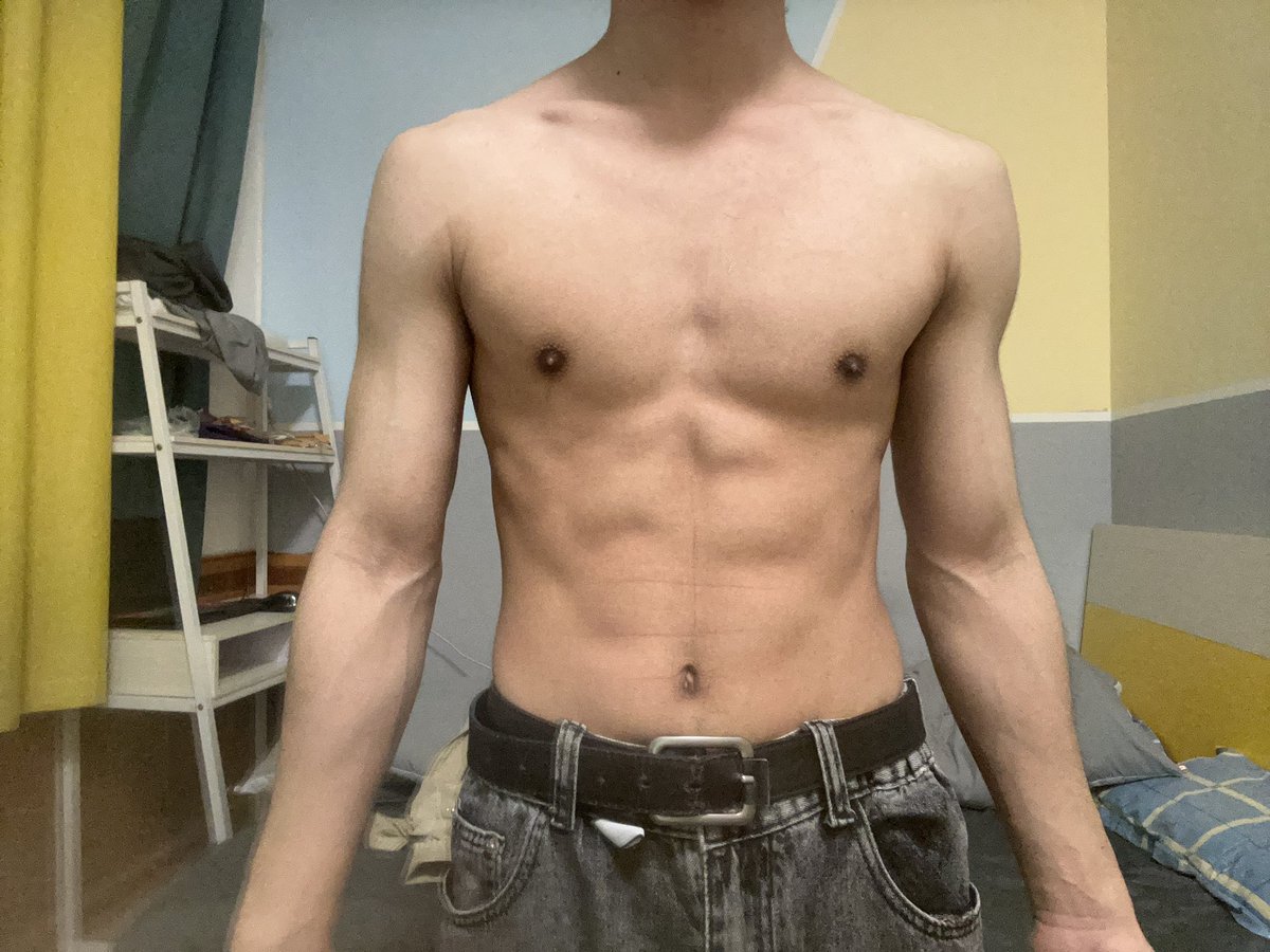 keleyy7's tweet image. 心可鉴 缘为冰 #健身 #薄肌