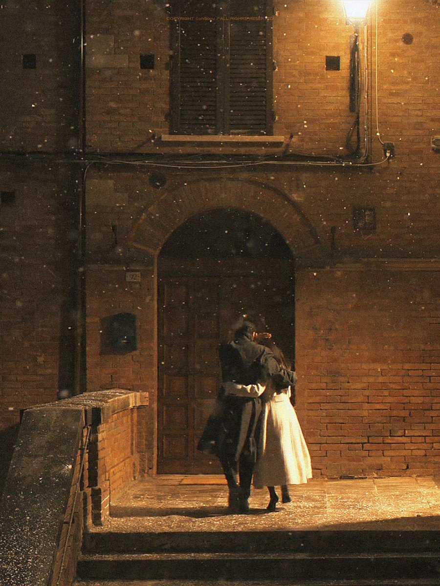 slnaem_'s tweet image. 이 장면을 만나려고 지금까지 왔나보다
-
김선호 인터뷰에서 말한 이순간 영상으로도 명작이었어