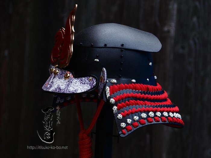 yue_ICHISUKE's tweet image. 一式製作はもちろん、兜のみ、胴のみ、面頬のみも対応可能です。
詳しくは公式サイトをご覧くださいませ。
#一助朋月