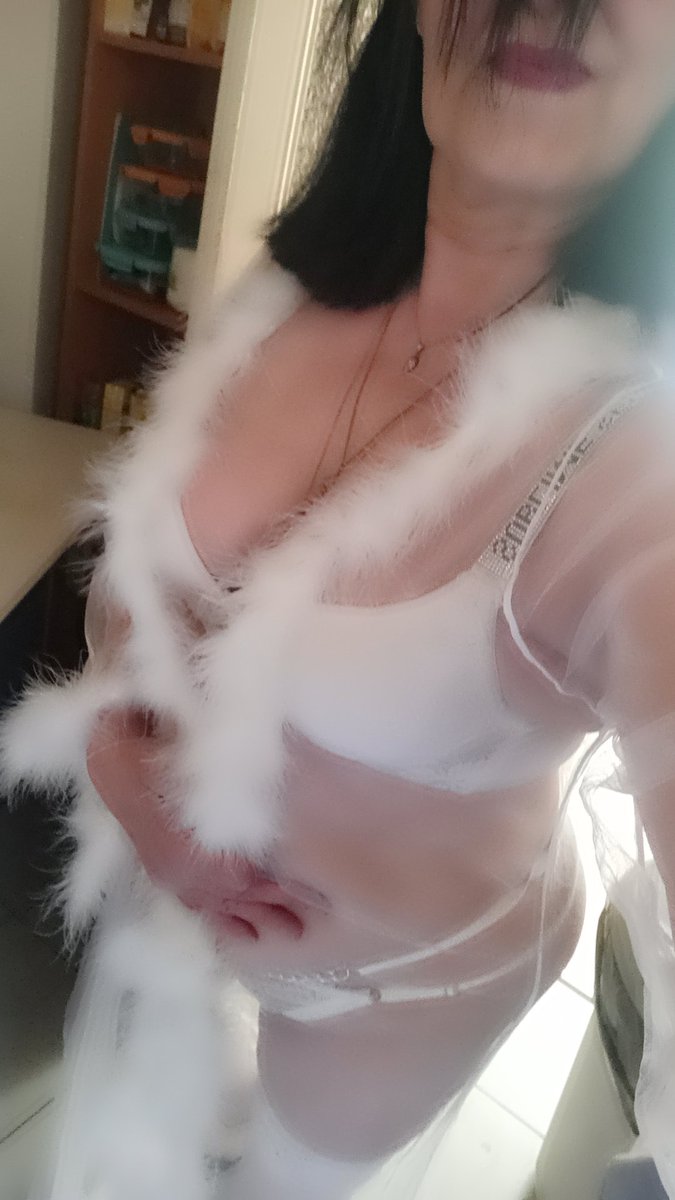 Bon réveil  #samedidouceur , Loulou 🥰 
Quoi de prévu aujourd'hui ? 
J'ai très envie de te rendre bien dur 🤤
Et si on jouait ensemble 👇
mym.fans/Sarahfarm72
uncove.com/sarahfarm72
Bisous, milf Sarah💋 ❤
<a href="/PartageDefiHot/">PartageDéfiHot</a> <a href="/lafrancecoquine/">La France Coquine</a>
<a href="/OrgasmicGroup/">Virtual Orgasmic Group 22k 🔞</a>