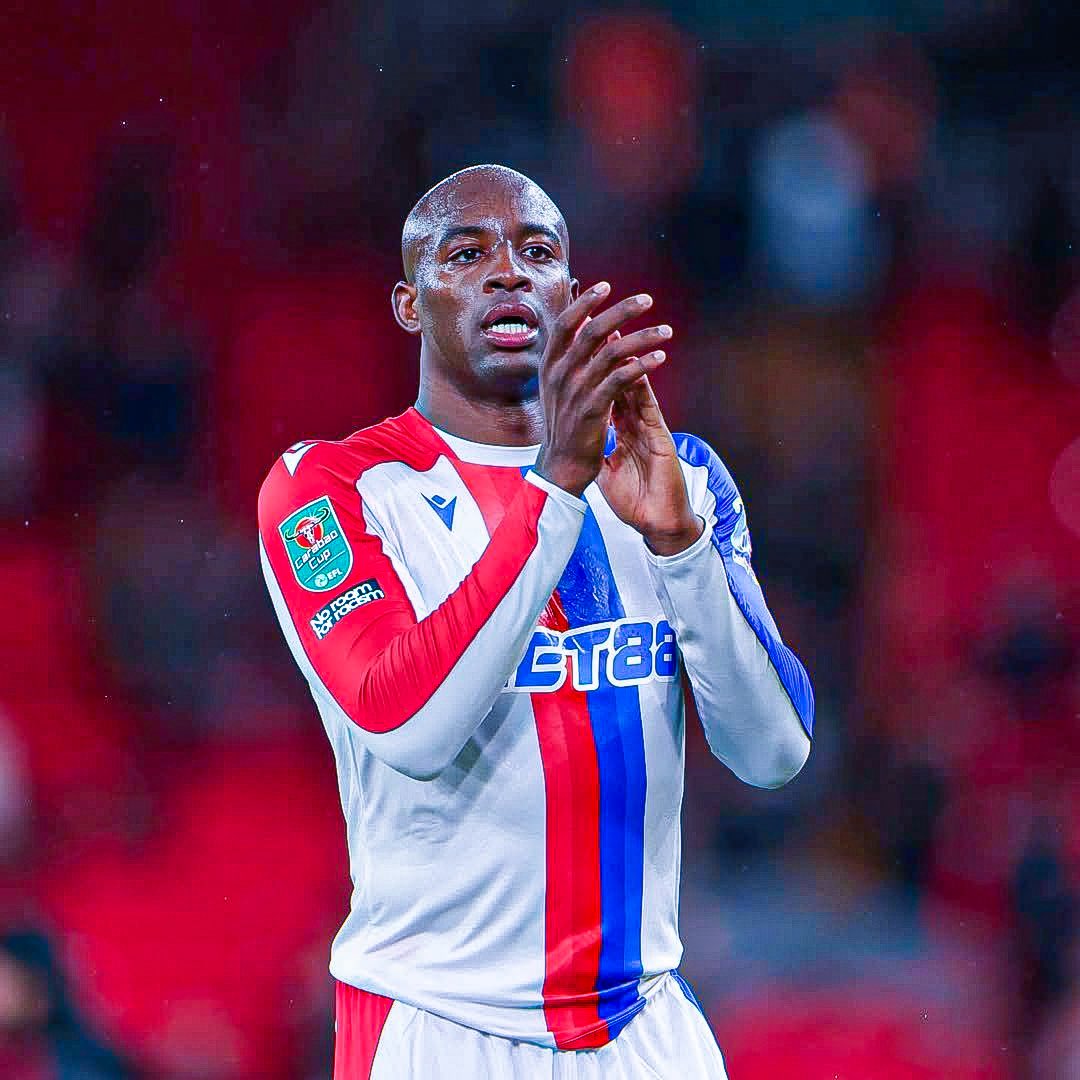 topskillsportuk's tweet photo. 🚨💣 Mateta feels his £𝟓𝟓,𝟎𝟎𝟎 𝐩𝐞𝐫 𝐰𝐞𝐞𝐤 wage - which makes him one of Palace's lowest-paid starters - does not represent his role in the squad.

Meanwhile some reports suggest Sterling is on £𝟒𝟎𝟎,𝟎𝟎𝟎 𝐩𝐞𝐫 𝐰𝐞𝐞𝐤. 

AC Milan has had a their first bid rejected in the last 24hrs to sign the French striker.

[HTLC]