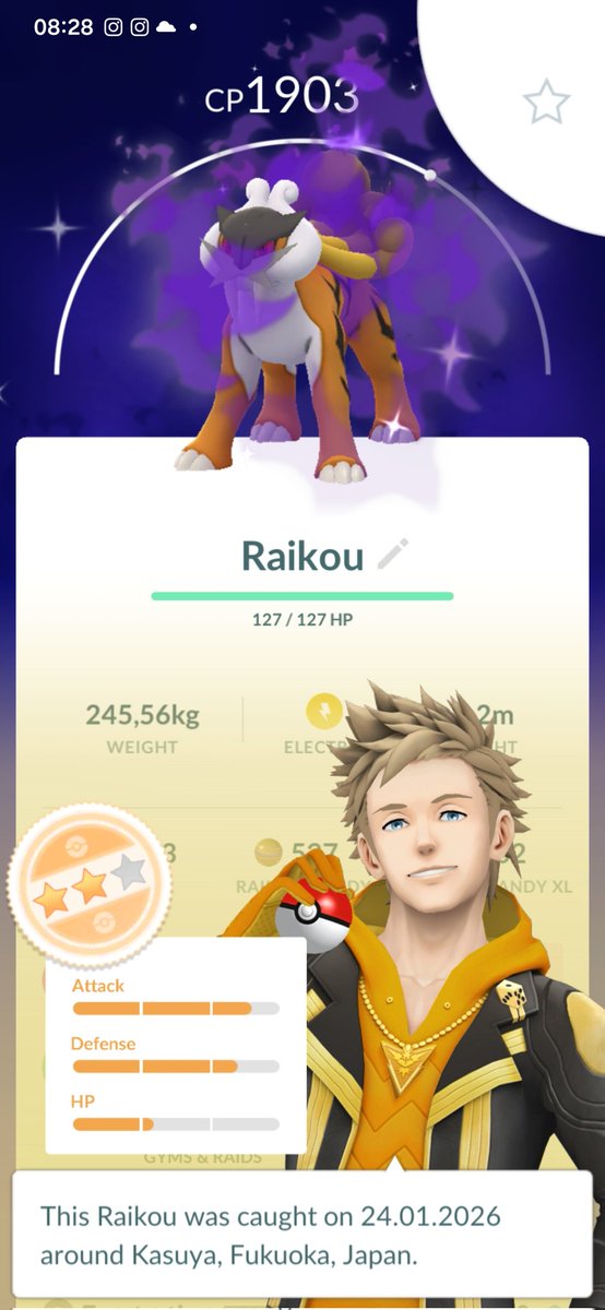 jenssen_lise's tweet image. First shadow shiny Raikou. 😍 #pokemon #pokenongo #raids #shadow