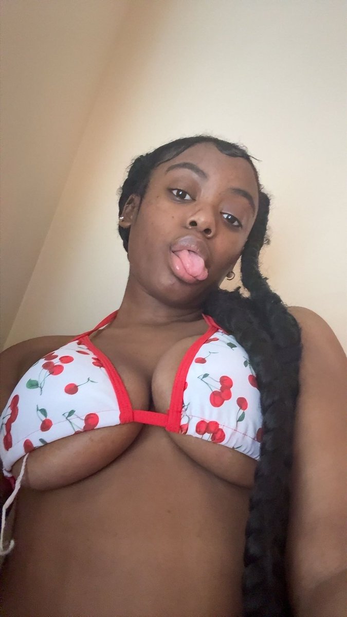 Maleeka Nicole 🩷 tweet media