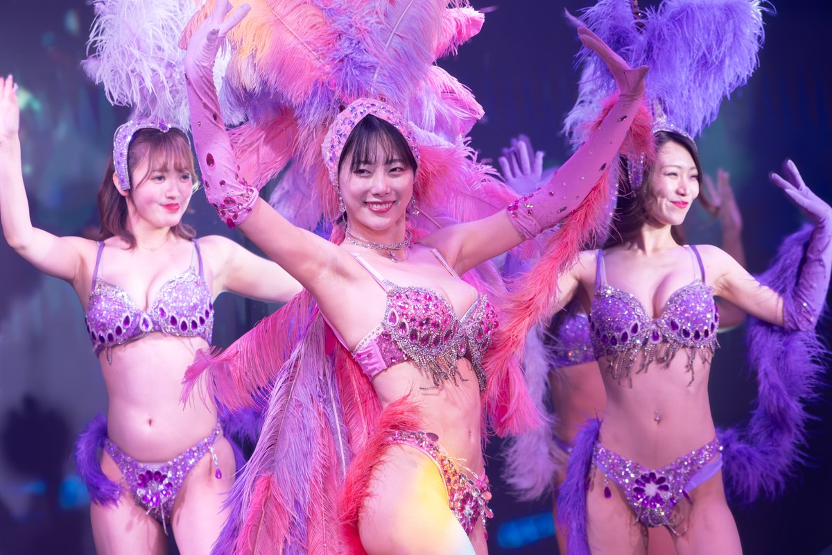 Chris_Tofoo's tweet photo. パフォーマンス中に近くまで来てく��て、幸せだった🙏✨

12/30/25 -  Samba 💃🇧🇷
一部，二部，三部
@akari_mitani17

#美谷朱音
#63angel
#63angel美谷朱音 https://t.co/DD8kh7mTAw