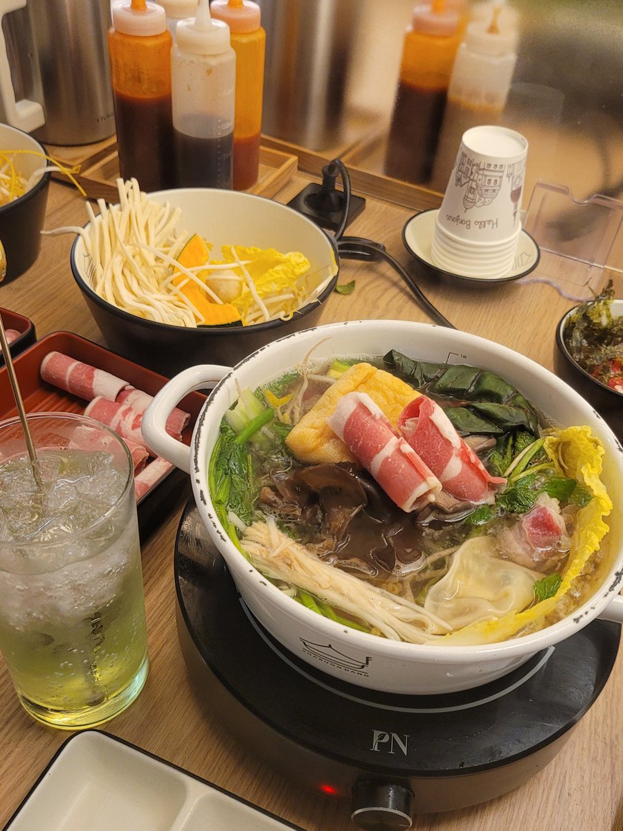 오늘은 데이트....💗🍲