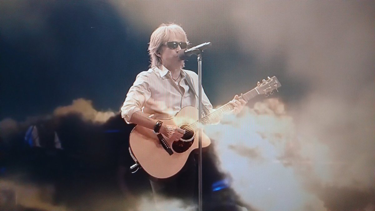 kapi04270403's tweet photo. 家路を歌う省吾さんが神々しい…
何度聴いても名曲🥹💕
好きすぎる💓

♪どんなに遠くてもたどり着いてみせる〜

セカンドピリオド行けますように…👏

#浜田省吾
#家路 https://t.co/rQR7vRtCrG