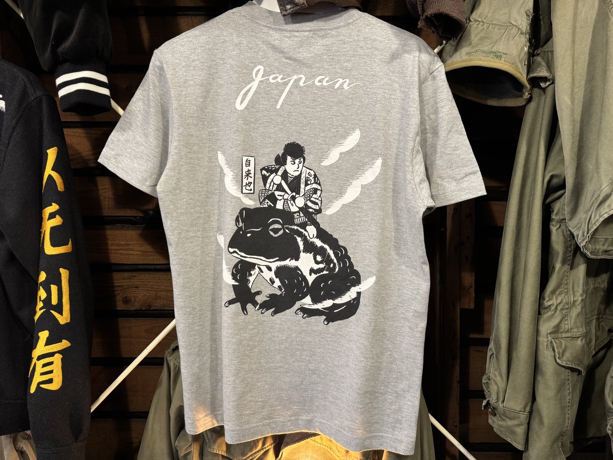 新作のTシャツがめちゃくちゃかわいくできました。 （ICHI ドブ板本店