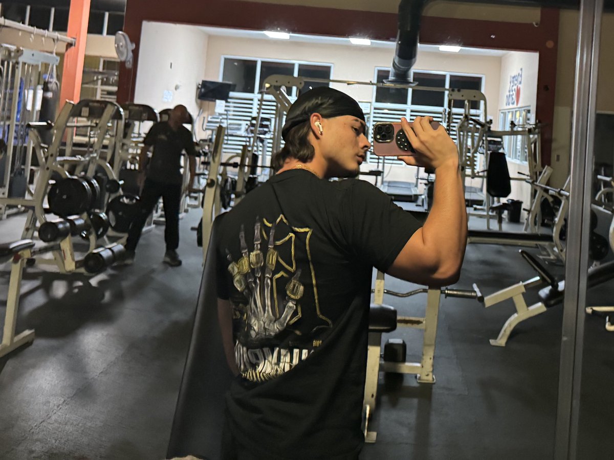 svbitaaa's tweet image. 3am motivation